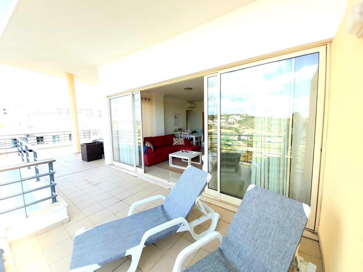 Sea View Penthouse In Albufeira Apartment Екстериор снимка