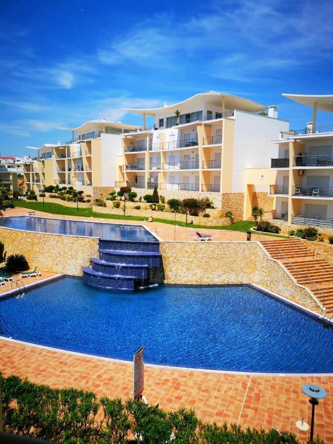 Sea View Penthouse In Albufeira Apartment Екстериор снимка
